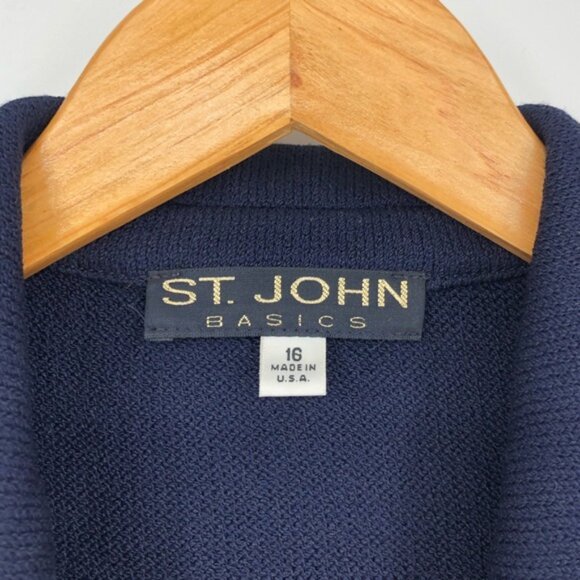 St. John Basics Navy Logo Button Santana Knit Blazer Long Sleeve size 16 - Picture 8 of 11